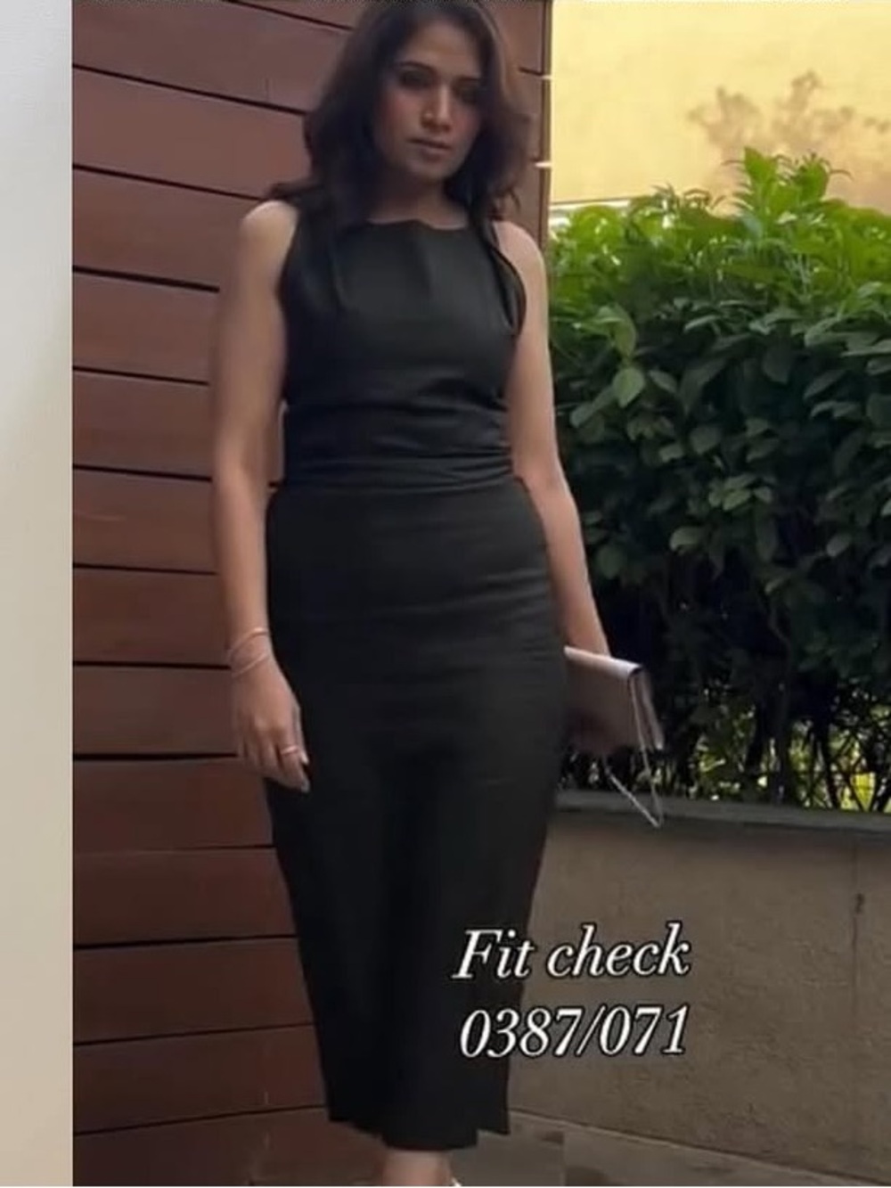 Zara Dark Olive Sleeveless Midi Dress - Picture 2 of 4